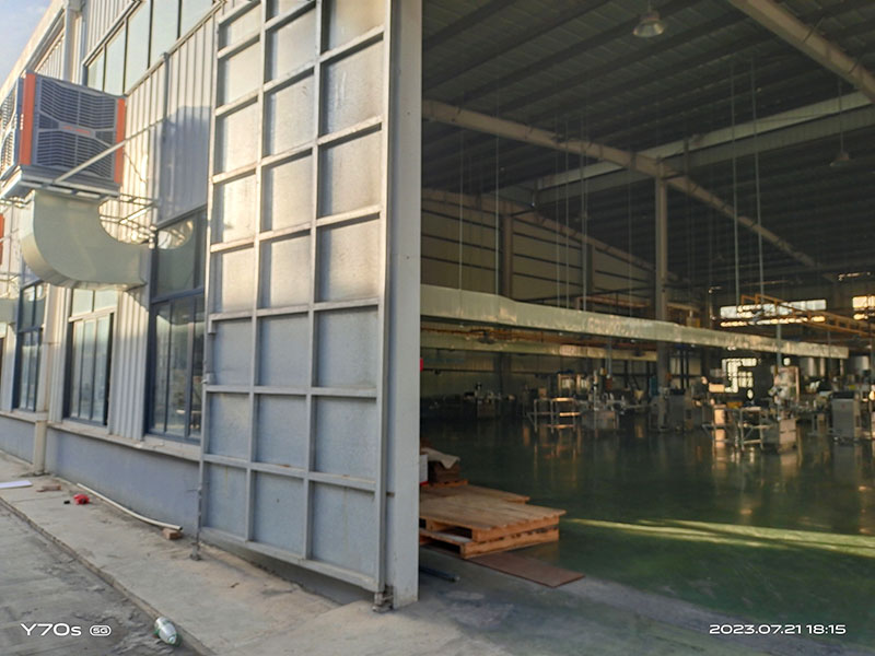 柳州工厂降温柳瑞泰风冷风机专业的解决方案